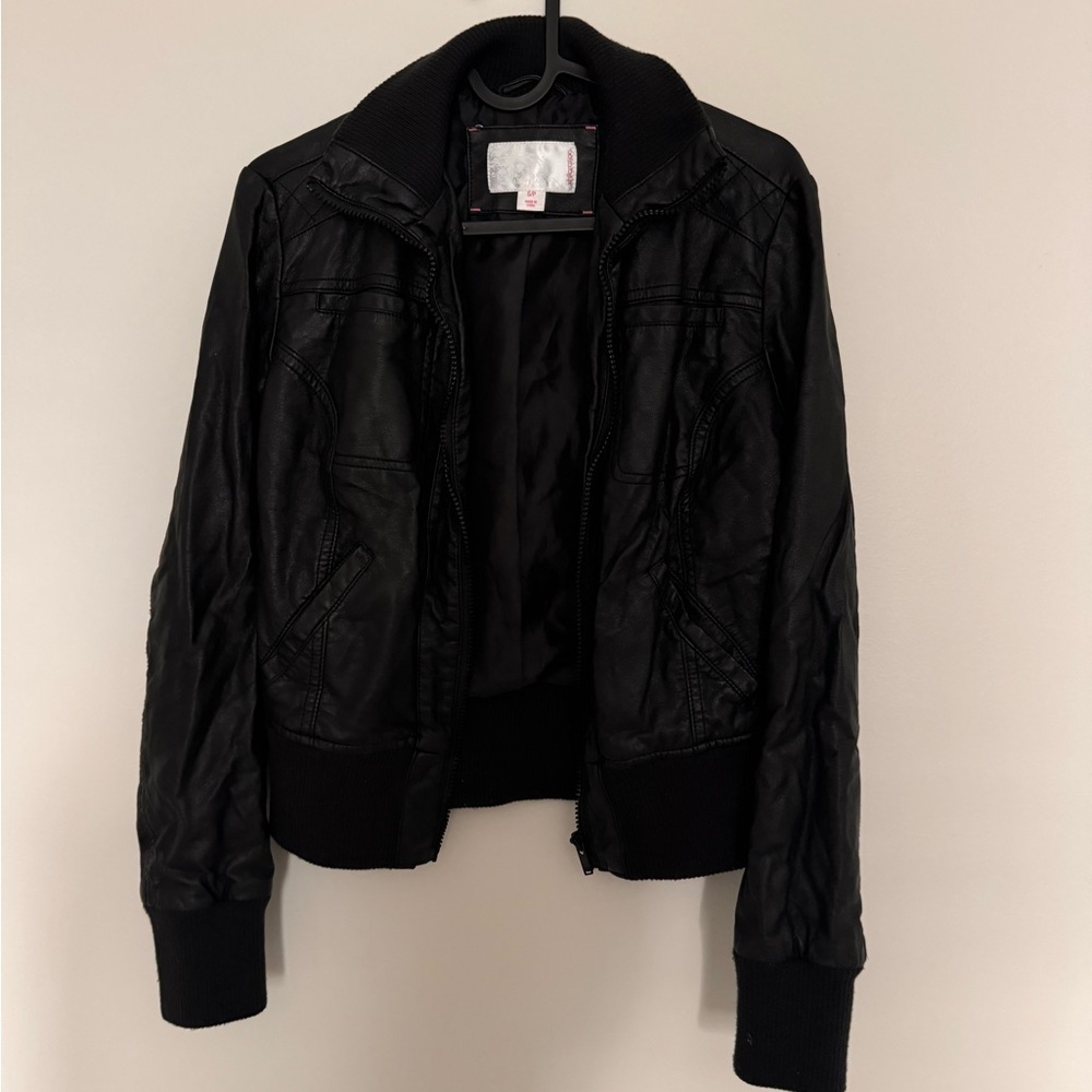 Women's Black Jacket